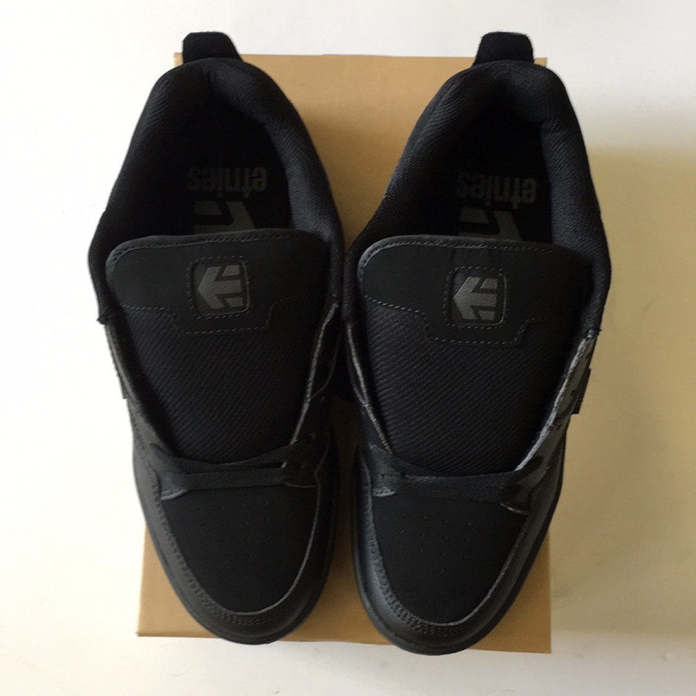 Etnies Skateshoes